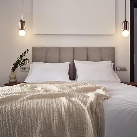 Vis Di Vardi Luxury Estate * Аргаси