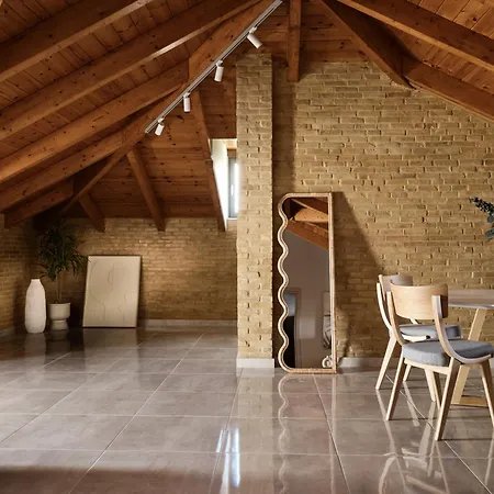 Vis Di Vardi Luxury Estate